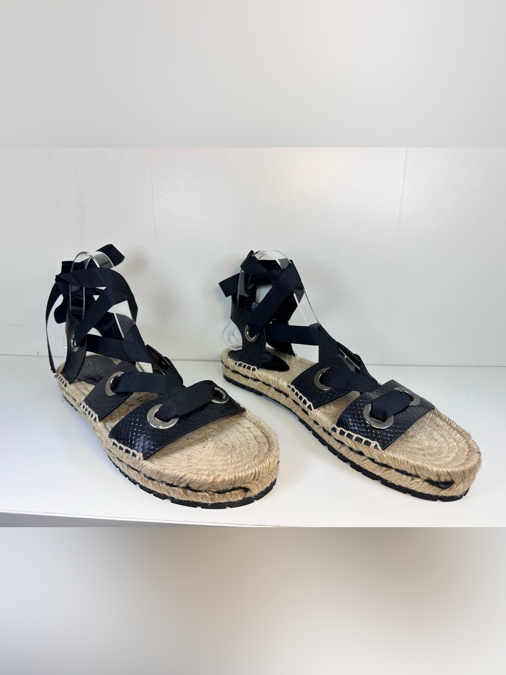 Donald Pliner Esther Snake
Espadrille Sandal
